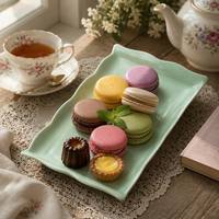 Plateau en céramique de style nordique à bords ondulés, 30,5 cm, plat de service rectangulaire, plat à macarons en porcelaine verte, plat à collations pour les fêtes et la maison