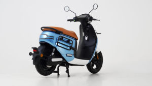 <strong>HORWIN</strong> <strong>EK1</strong> PRO Blue Electric Streetbike 72V 36Ah Long-Range Lithium Battery 97KM Range 45KM/H High-Speed - Product Image 3