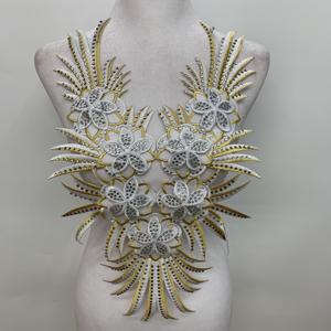 Atacado 3D Flor Garland Diamante Bordado Collar Patches Iron-On Chenille Tecido Vestuário Acessórios Lace Resin - Product Image 3