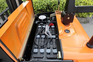 China Fabriek Prijs Elektrisch Bereik Heftruck Pallet Stapelaar 2T Capaciteit Premium Fabrikant Product - Product Image 5