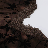 Mini-robe floquée pour femme, motif floral, col montant, manches évasées, fente avant, ourlet asymétrique, marron chocolat, collection automne, vente en gros, OEM, ODM