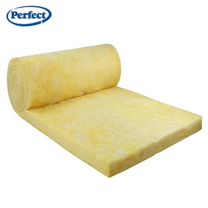 Feuille <span class=keywords><strong>de</strong></span> <span class=keywords><strong>laine</strong></span> <span class=keywords><strong>de</strong></span> <span class=keywords><strong>verre</strong></span> industrielle PERFECT avec revêtement FSK thermoscellant |   Film blanc ignifuge, <span class=keywords><strong>isolation</strong></span> en tissu noir - Product Image 3