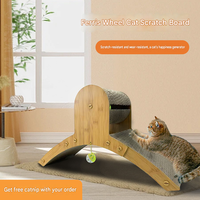 Griffoir pour chat écologique et sûr en forme de grande roue, avec rouleau rotatif, pente de griffonnage, arche en carton, jouet pour chaton et boule suspendue
