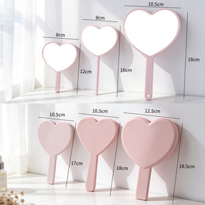 <span class=keywords><strong>Espejo</strong></span> de Mano en Forma de Corazón, Esencial para Selfies, Portátil, Elegante, Diseño Romántico y Coqueto - Product Image 2