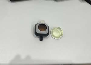 Vente en gros Parfum à membrane respirante pour voiture désodorisant pour voiture Clip pour évent <span class=keywords><strong>Recharge</strong></span> d'arôme de voiture en plastique liquide à saveur de cerise fraîche - Product Image 3