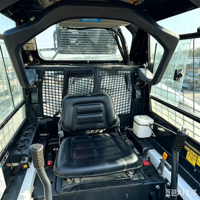 Chargeuse compacte Bobcat S160 d'occasion en bon état, mini-chargeuse au meilleur prix