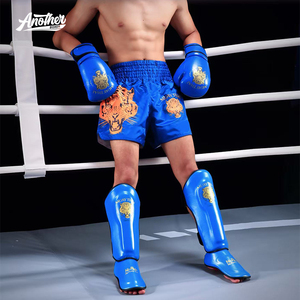 Nouveauté 2025 Protèges-<span class=keywords><strong>tibias</strong></span> Muay <span class=keywords><strong>Thai</strong></span> Kickboxing pour Kick Boxing Karaté MMA <span class=keywords><strong>Boxe</strong></span> Protection des pieds - Product Image 5