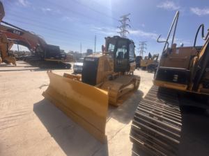 Bulldozer de segunda mano D5K LGP Cat usado - Product Image 4