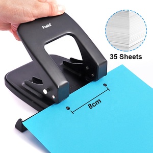 Nhà Máy Giá Rẻ Giá Văn Phòng <span class=keywords><strong>A4</strong></span> Kích Thước 35 Tờ 80Mm Lỗ Khoảng Cách Lớn 2 Vòng Lỗ Giấy Đấm Với Skid-Chống Cơ Sở - Product Image 6