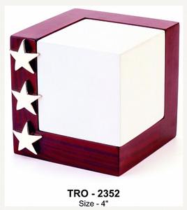 Suministro directo de fábrica Premium Metal Star Trophy Características del logotipo personalizable para trofeos de seguros Made in India - Product Image 2