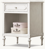 Table de chevet enfant en bois massif blanc moderne BH10 avec pieds sculptés style ferme, tiroir unique et compartiment ouvert pour chambre d'enfant