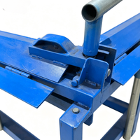 Machine plieuse manuelle industrielle robuste pour tôles, plieuse à acier OEM pour le pliage de précision et la fabrication de conduits d'air