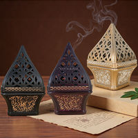 Encensoir en résine Bakhoor sculpté creux en forme de tour, 3 couleurs, pour la vente en gros, décoration de table Ramadan