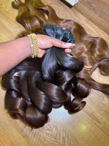 Extensiones de Cabello Humano Virgen Doblemente Tramado, Lisas, Rizadas, Onduladas Naturales, Aptas para Teñir y Decolorar a Rubio - Product Image 2