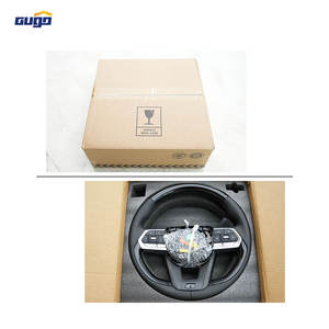 <span class=keywords><strong>Volant</strong></span> en cuir de luxe GUGO LC300 à 3 branches résistant aux UV pour Land Cruiser 300 Noir Piano avec chauffage - Product Image 2