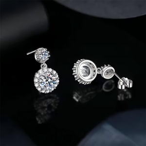 Pendientes de Plata de Ley S925 con Diamantes de Moissanita, Pendientes de Lujo Ligeros, Venta al por Mayor de Todo - Product Image 1