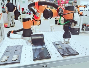 Robot collaboratif I10 pour la palettisation efficace des boîtes en carton, des sacs et autres marchandises - Product Image 6