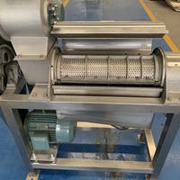 Geavanceerde dubbelkanaals passievrucht pulp extractor aardbei mango pulpmachine motor 304 roestvrij staal