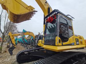 Machines et équipements de construction puissants Komatsu PC240 220 Excavatrice d'occasion vendue à bas prix - Product Image 4