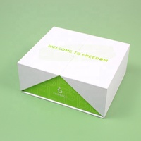 Boîte cadeau rigide magnétique de luxe haut de gamme avec revêtement UV, laminage mat, gaufrage, en matériau recyclé pour l'électronique intelligente