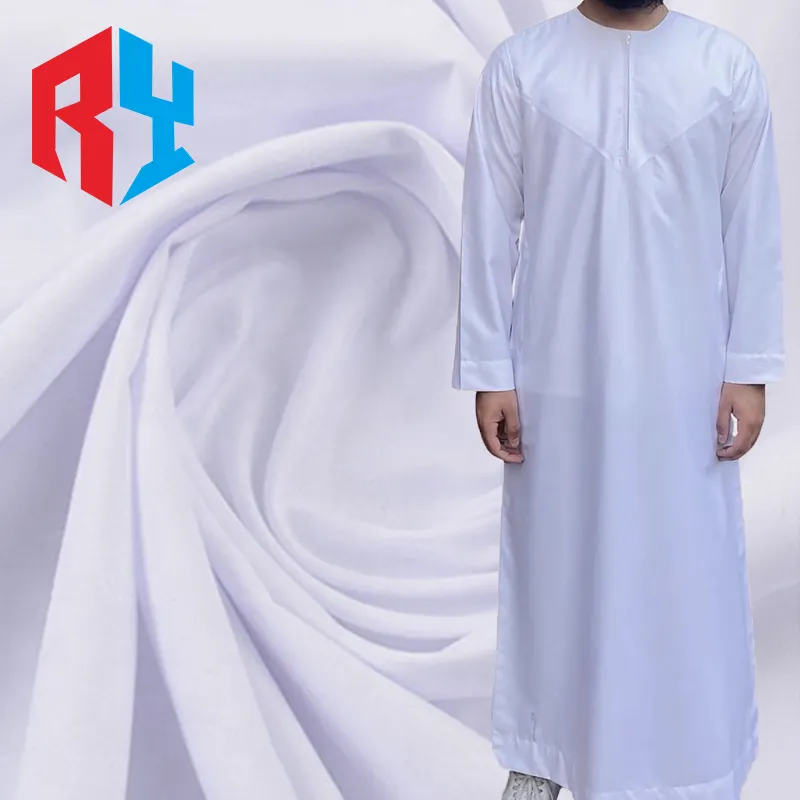 2024 plus récent faible quantité minimale en gros conception classique personnalisé anti-rétrécissement 100% filé polyester thobe tissu tissé uni