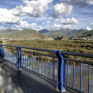 <span class=keywords><strong>Garde</strong></span>-<span class=keywords><strong>corps</strong></span> de pont de <span class=keywords><strong>garde</strong></span>-<span class=keywords><strong>corps</strong></span> de route XZL personnalisé en usine pour autoroute anti-collision directe sur trottoir de rivière - Product Image 5