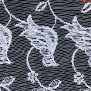 Precio al por mayor patrón de pájaro pequeño encaje de tul 3D bordado Floral borla tela de encaje con perla de lentejuelas personalizada - Product Image 5