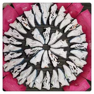 Calzado <span class=keywords><strong>de</strong></span> segunda mano para mujer, <span class=keywords><strong>de</strong></span> lona vulcanizada, económico, informal, surtido. - Product Image 1