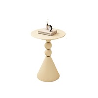 Mesa de Centro de Estilo Nórdico con Base de Hierro Forjado y Tapa de Vidrio, Mesa Auxiliar Versátil para Sofá, Mueble para Sala de Estar