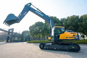 Offre Spéciale – Meilleur Prix – Fournisseur d'Usine – Excavatrice sur Chenilles HX305L de 30 Tonnes Haute Performance – Puissante, Fiable, Prête pour l'Exploitation Minière Intensive - Product Image 1