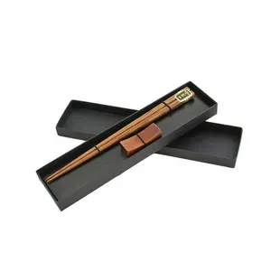 काले चीनी काँटा Flatware यूवी सोने गर्म मुद्रांकन के साथ पैकेजिंग कागज उपहार बॉक्स तह उपहार बॉक्स