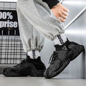 Chaussures de sport respirantes en maille tissée, chaussures décontractées pour hommes, chaussures de sport tendance pour hommes et femmes - Product Image 4