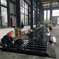 Plateforme élévatrice pour entrepôt logistique, niveleur de quai pour le chargement et le déchargement de marchandises et conteneurs, niveleur de quai hydraulique
