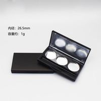 Étui à fard à paupières 3 trous Classic Empty Matt Black cover noir emballage plastique palette d'ombres à paupières personnalisée avec miroir
