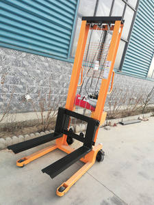 Carretilla elevadora apiladora de paletas semieléctrica de 2 toneladas y 2m de alta calidad con polipasto eléctrico - Product Image 5