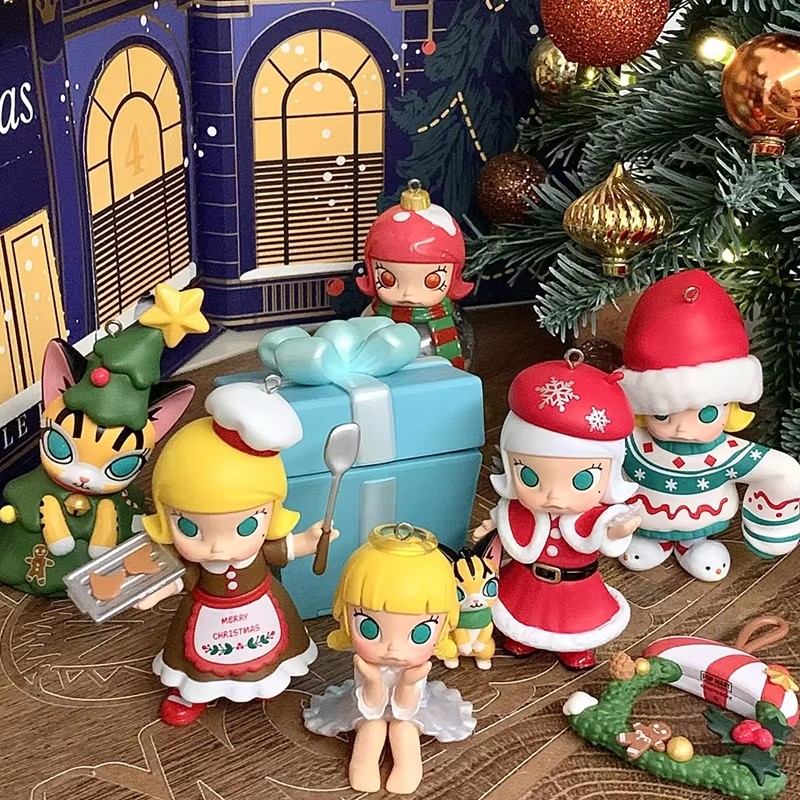 ポップマートMOLLY MERRY CHRISTMAS 2017 POP MART x Kenny Wong's Mega Space Molly: Christmas - The