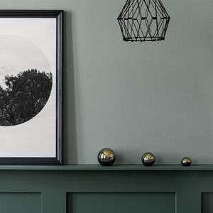 Lampada da soffitto trasformabile a LED 1xE27 4W 3000K 240lm dorata, ideale per illuminare e decorare spazi con stile. - Product Image 1