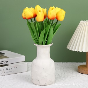 ดอกทิวลิปประดิษฐ์สีแดงพระอาทิตย์ตก สีเหลืองส้มไล่เฉด ผ้าไหมตกแต่งบ้าน ของตกแต่งงานแต่งงาน ชุด 10 ชิ้น - Product Image 5