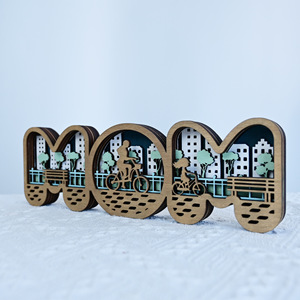 Nouveau cadre photo en bois en forme de cœur pour la fête des mères et la fête des pères, design moderne et simple pour la décoration de la maison et du bureau - Product Image 4