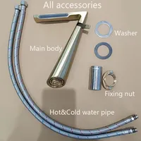 Nouvelle conception de mélangeur d'eau chaude et froide cascade bassin robinet bassin robinet dessin or lavabo robinet
