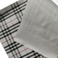 Tissu en cuir synthétique PU le plus vendu du fournisseur chinois imprimé écossais pour canapé sac à main sac à dos-séchage rapide anti-pilule