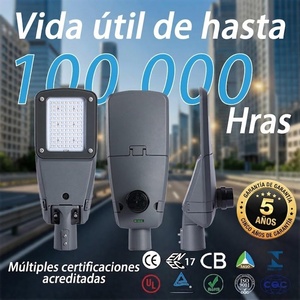 โคมไฟ LED สำหรับภายนอกอาคาร IP66 ดีไซน์แบบถอดได้ ติดตั้งแนวตั้ง/แนวนอน ปรับได้ เลนส์โพลีคาร์บอเนต - Product Image 1