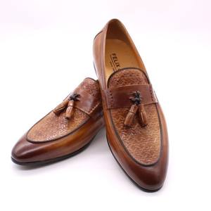 Nouvelles Chaussures Légères Homme en Cuir Véritable à Pompom, Style Mocassin, Idéales pour Mariages, Banquets et Occasions Professionnelles – Collection Automne - Product Image 4