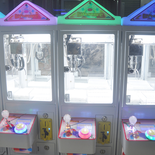 Coin Operated Mini Claw Machine Table Top Control Console Crane Vending Machine Amusement Arcade Game Machine for Kid in Home