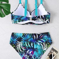 2024 nouveau Style maillot de bain fendu femmes Bikini européen et américain Sexy imprimé deux pièces maillot de bain transfrontalier été