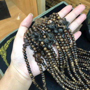 Nueva Pulsera de Cuentas de Oud de Vietnam Hecha con Madera de Agarwood, Cuentas de Oración de Alta Calidad, Agarwood Natural - Product Image 1