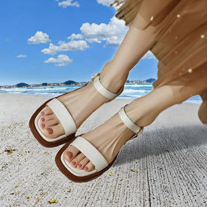 Nouvelle Arrivée Tendance Sandales Plates Femme Respirantes Chaussons de Plage Été Plateforme Extérieure Bout Ouvert pour Chaussures Femme - Product Image 2