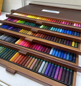 Cera para Dibujo Personalizada, Lápices de Colores para Pintura al Óleo, Juego de Lápices de Colores de 12, 24, 36, 48, 72, 120, 360, 500 Piezas para Adultos - Product Image 1