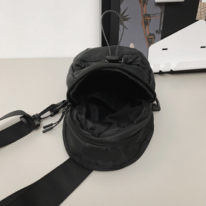 Bolso de Pecho Ligero y Moderno, Unisex, Impermeable, Bandolera Casual con Cierre de Cremallera y Cordón de Nailon Resistente - Product Image 5