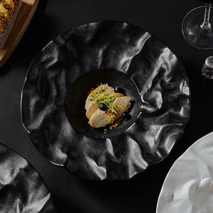 Vente en gros <span class=keywords><strong>de</strong></span> vaisselle style japonais pour restaurants Pâtes italiennes à disque profond <span class=keywords><strong>Chapeau</strong></span> <span class=keywords><strong>de</strong></span> <span class=keywords><strong>paille</strong></span> Nourriture occidentale Assiette en céramique - Product Image 5